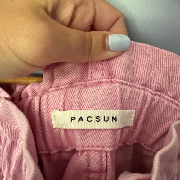 🦋Pacsun mom shorts🦋 - Picture 2 of 3